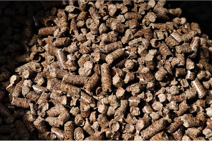 Bear Mountain — Hardwood pellets, detail